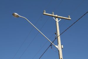 Manutenção de iluminação pública é realizada em Penedo