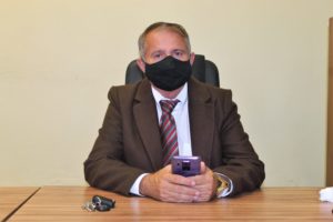 Vereador Sargento Marival faz indicação em favor do comércio de Penedo