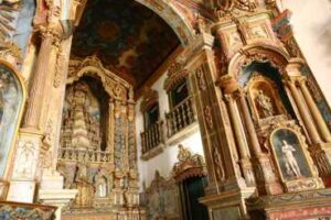 Congresso Internacional da Escultura Devocional em Penedo Impulsiona Turismo e Economia