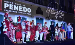 Abertura da Programação do Penedo Luz 2024 pelo Prefeito Ronaldo Lopes